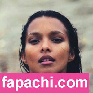 Profile photo of Lais Ribeiro