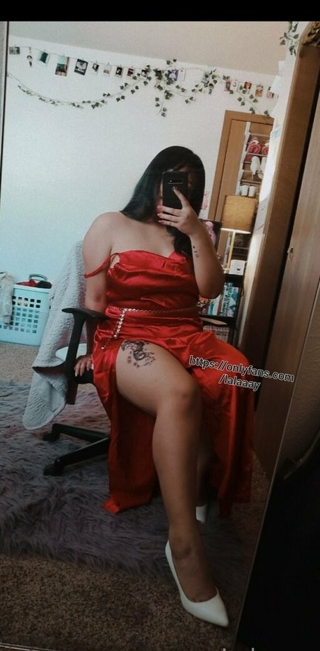 Lalaaay photo 10
