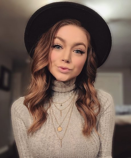 Lameassloser95 photo 51