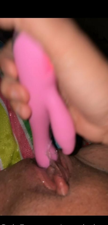 Lana Almeida photo 4