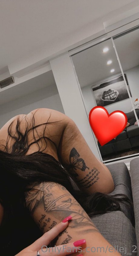 Lana James photo 36