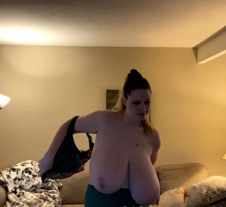 Lana Kendrick photo 980