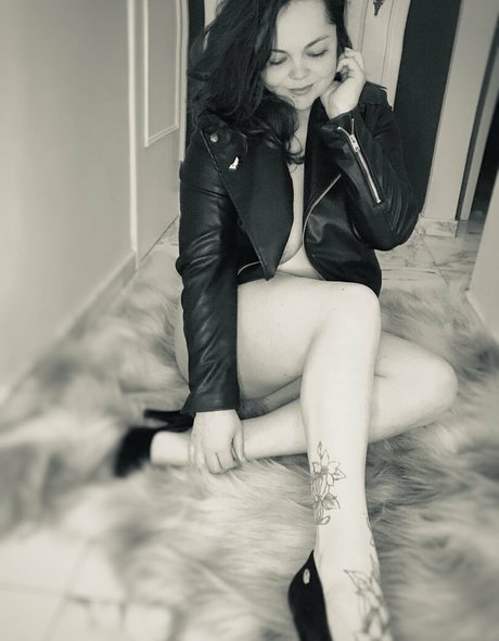 Lana_rose_lee photo 3