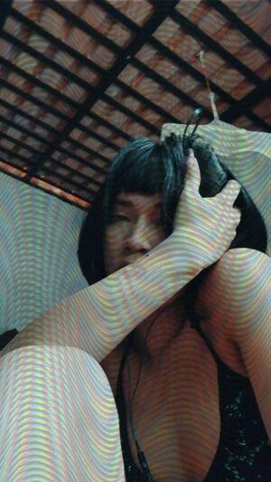 Lana Santhos photo 64
