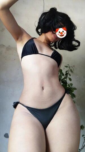 Lana Santhos photo 97