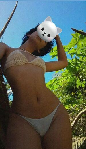 Lana Santhos photo 120