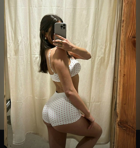 Lane Meredith photo 26