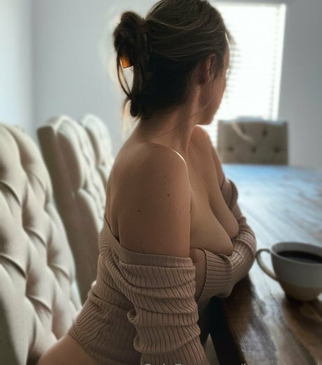 Lara Lepvs photo 31