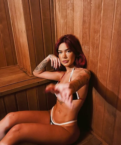 Lara Silva photo 13