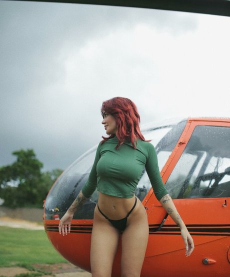 Lara Silva photo 92