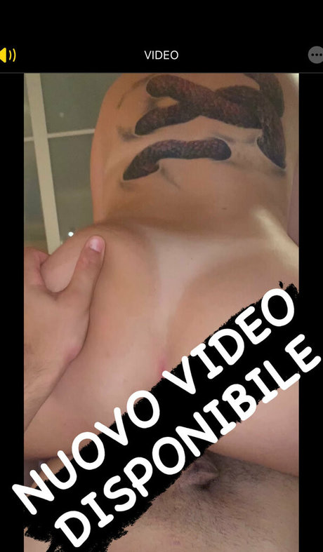 Lararoxyrox photo 26