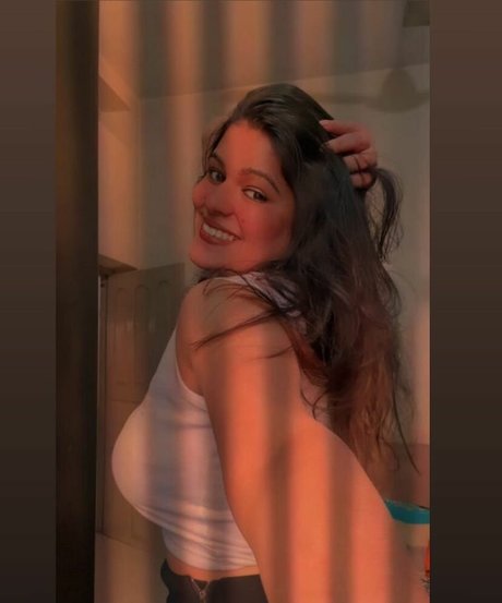 Lareinasworld photo 77