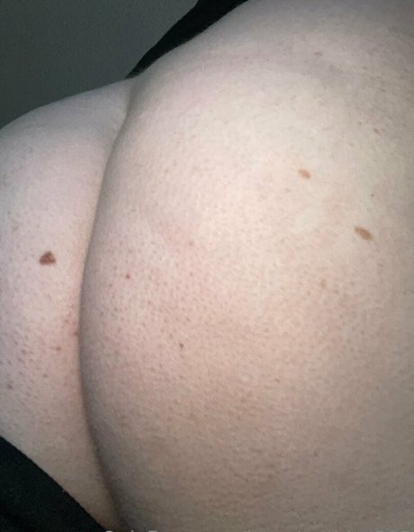 Largeboobies305 photo 84