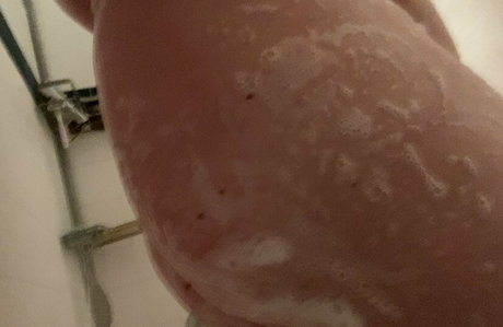 Largeboobies305 photo 230