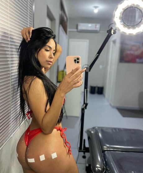 Larissa Nunes photo 77