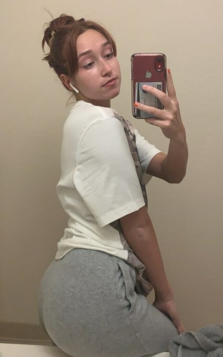 Lasmren ASMR photo 4