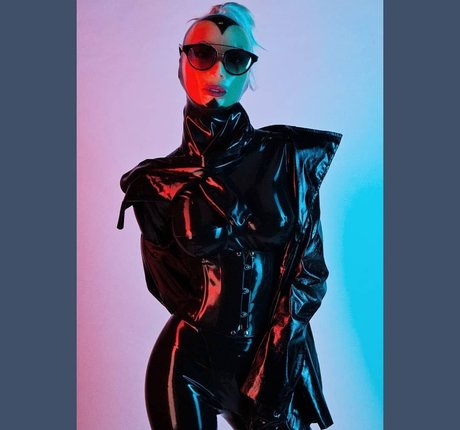 Latex Fetish photo 103