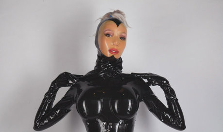 Latex Fetish photo 109