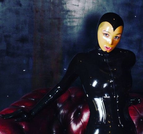 Latex Fetish photo 113