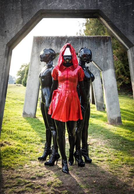 Latex Fetish photo 144