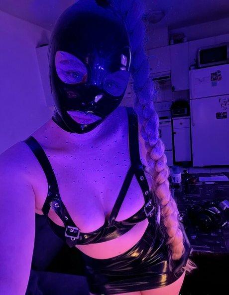 Latextam photo 12