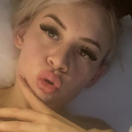Latinmoniquexx photo 8