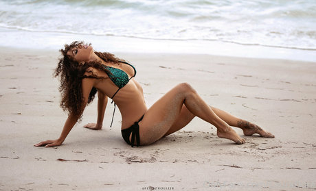 Laura Dore photo 140