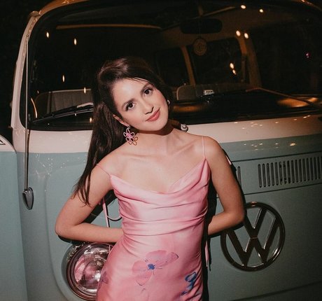 Laura Marano photo 20