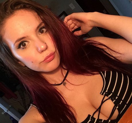 Laura Marie photo 296