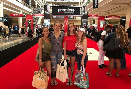 Laura Marie photo 327