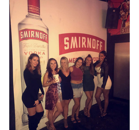 Laura Marie photo 340