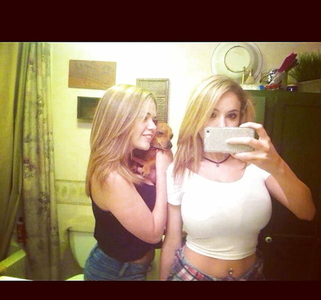 Laura Marie photo 449