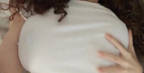 Laura Marie photo 547