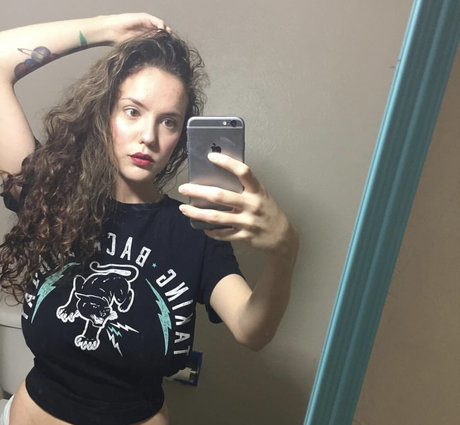 Laura Marie photo 627