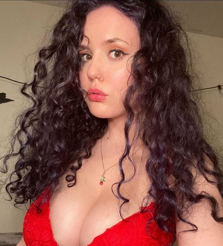 Laura Marie photo 648