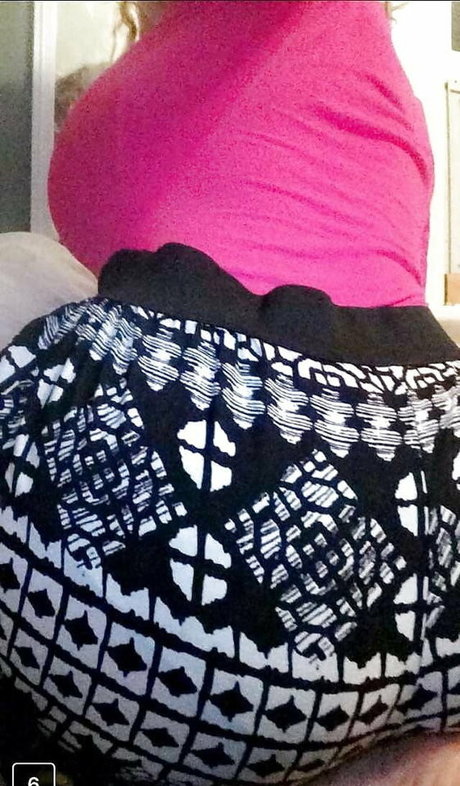 Laura Marie photo 790