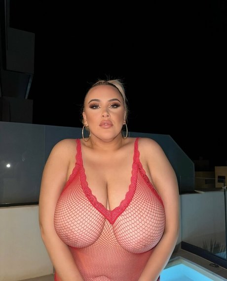 Laura Morgan photo 5