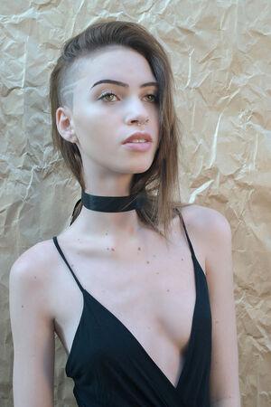 Laura Padilha photo 11