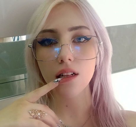 Lauraaasommaruga photo 8