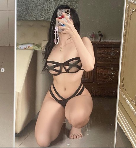 Lauraaasommaruga photo 35