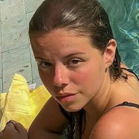 Profile photo of _lauraperis