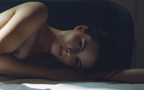 Laure Surlerivage photo 34