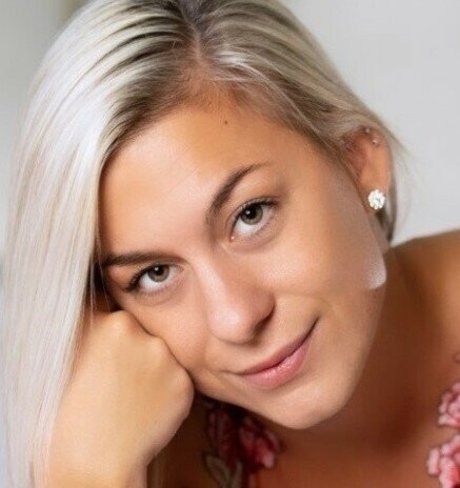 Lauren Janneck photo 14