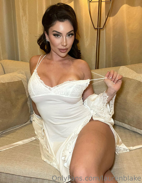 Laurenblake photo 23