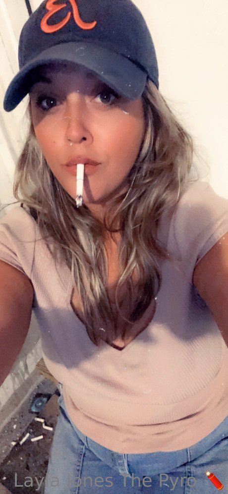 Layla Jones photo 38