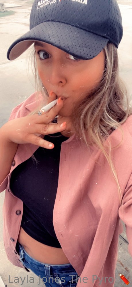 Layla Jones photo 78