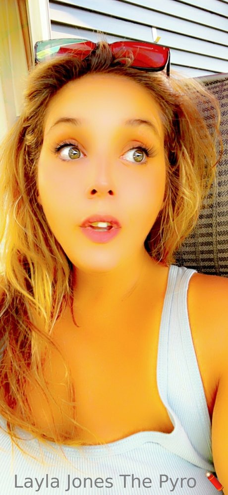Layla Jones photo 82