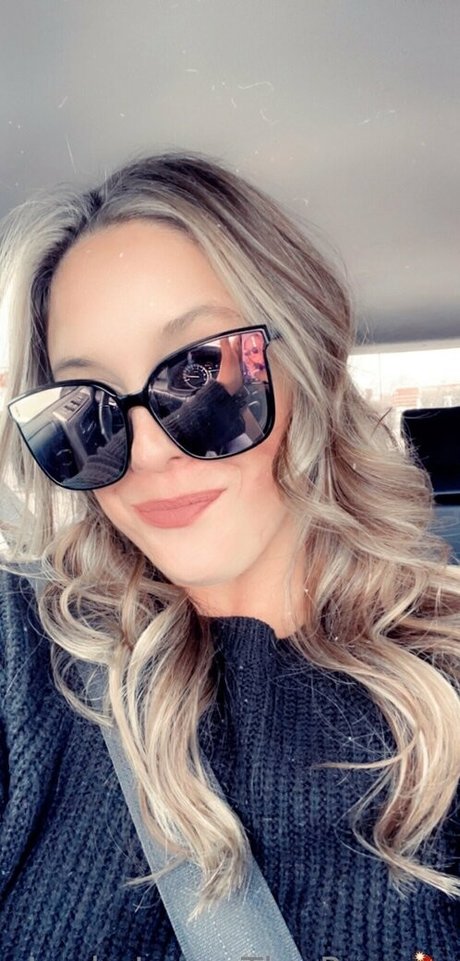 Layla Jones photo 137