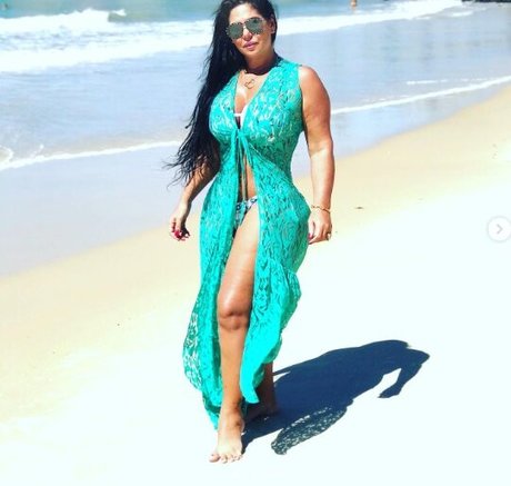 Layla Lennox photo 10