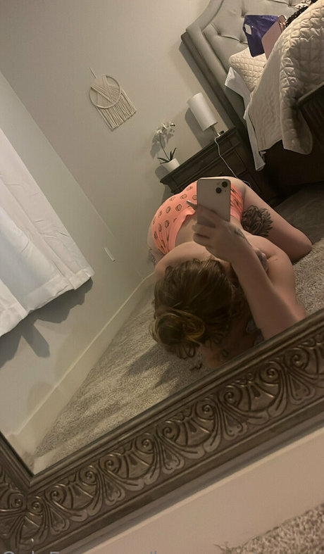 Layonna simpson photo 9